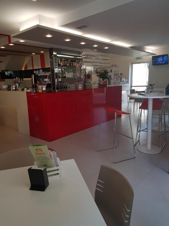 Hotel Cumili Capo di Ponte Eksteriør billede